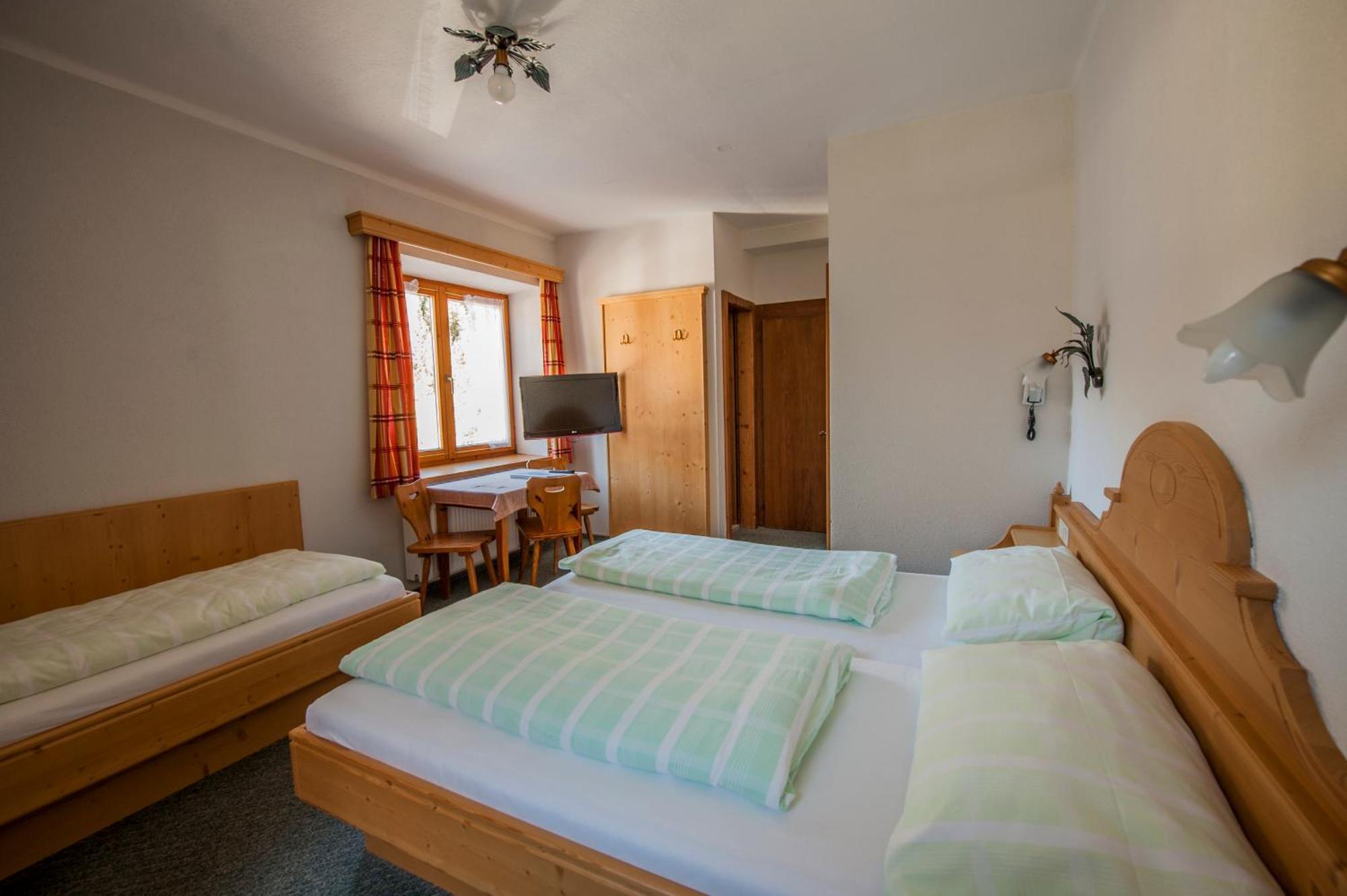 Gasthof Zur Post Hinterriss Quarto foto